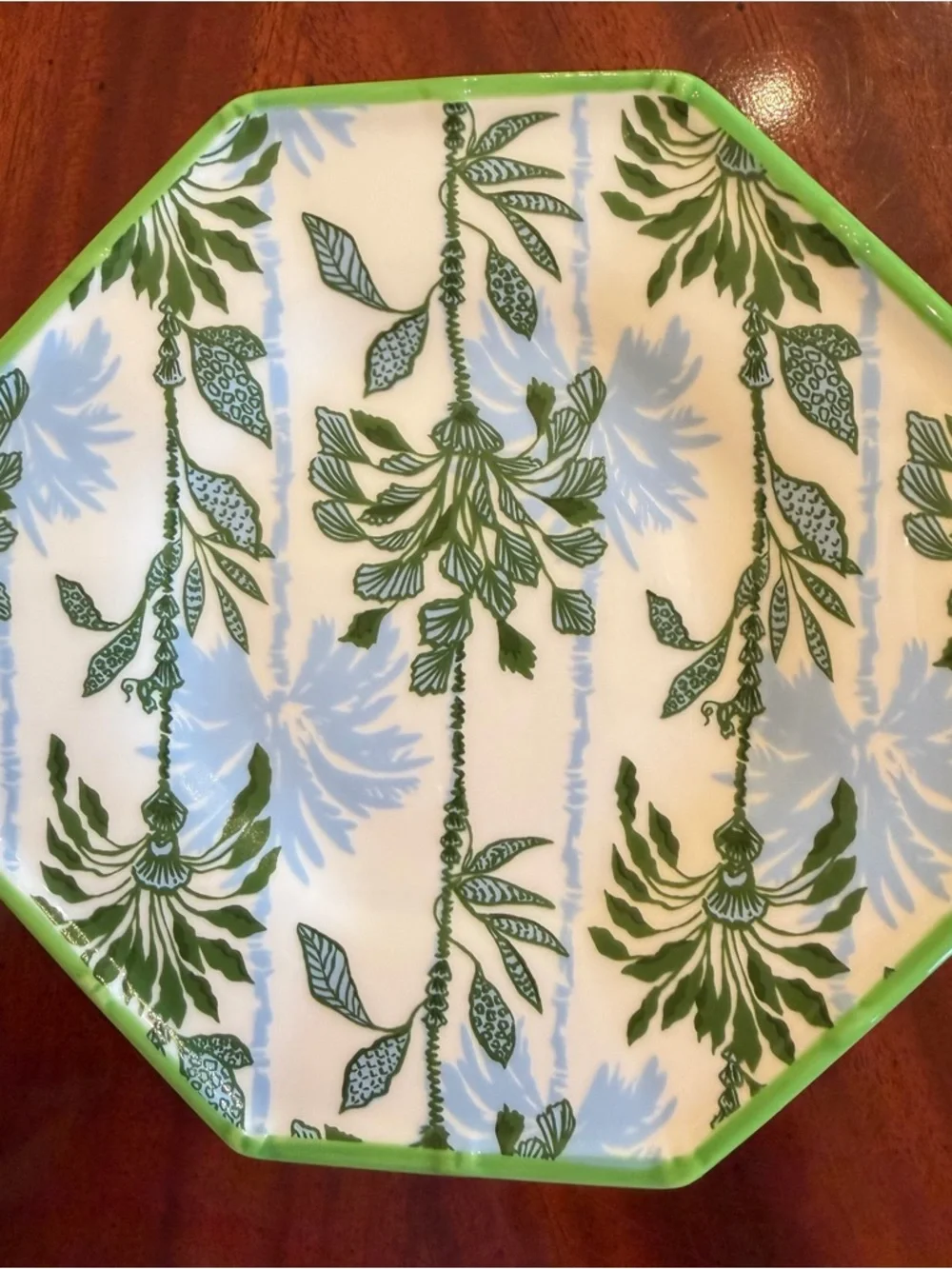 NWT Lilly Pulitzer Set of 2 Appetizer Plates Swayin In The Breeze